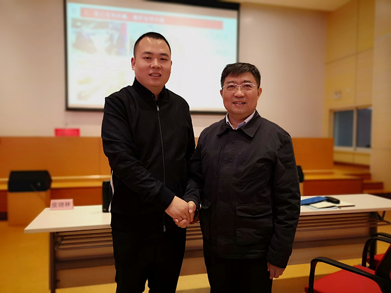 豫商赴滬，共研發(fā)展│許明月董事長(zhǎng)參加民建河南省企業(yè)家會(huì)員班培訓(xùn)
